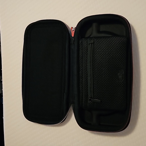 Nintendo Switch Carrying Case Super Mario Odyssey Deluxe Travel Case - Picture 8 of 9